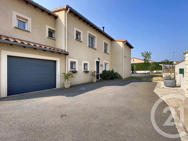Maison à vendre  5 pièces - 158,16 m 2   BAINS  - 43
