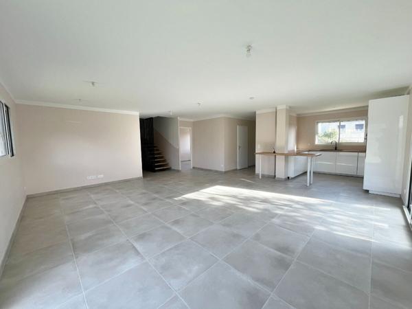 Maison Aussonne 5 pièce(s) 144 m2, Hors couloir aérien et piscinable.