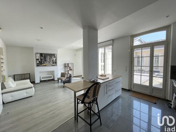 Appartement 4 pièces de 109 m² à Châlons-en-Champagne (51000)