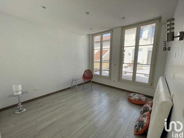 Appartement 4 pièces de 109 m² à Châlons-en-Champagne (51000)