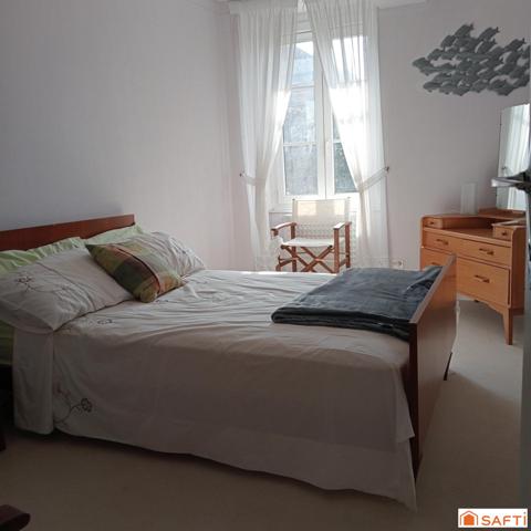 maison de ville avec le tout à l'égout