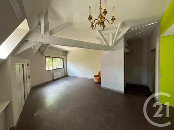 Appartement F4 à vendre  3 pièces - 105,69 m 2   BRIVE LA GAILLARDE  - 19