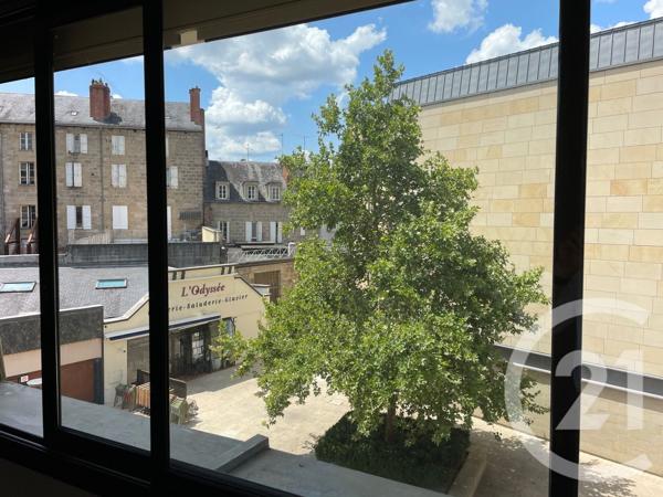 Appartement F4 à vendre  3 pièces - 105,69 m 2   BRIVE LA GAILLARDE  - 19