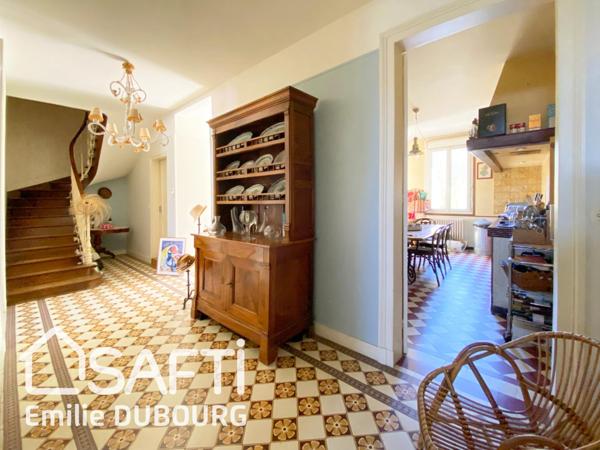 Maison 4 pièces - 180m²