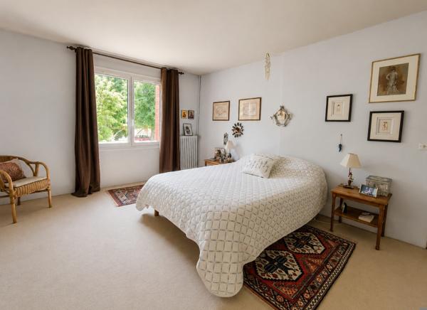 Maison 9 pièces avec piscine