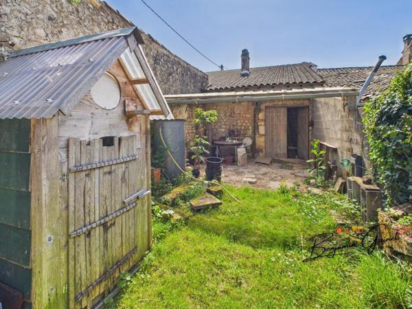 Charentaise a rénover