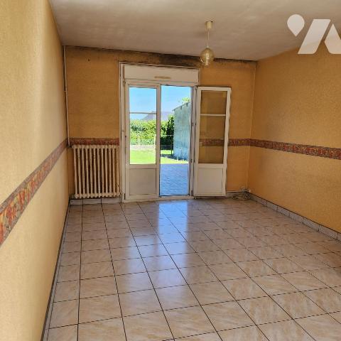 Maison mitoyenne  à LA FERTE BERNARD