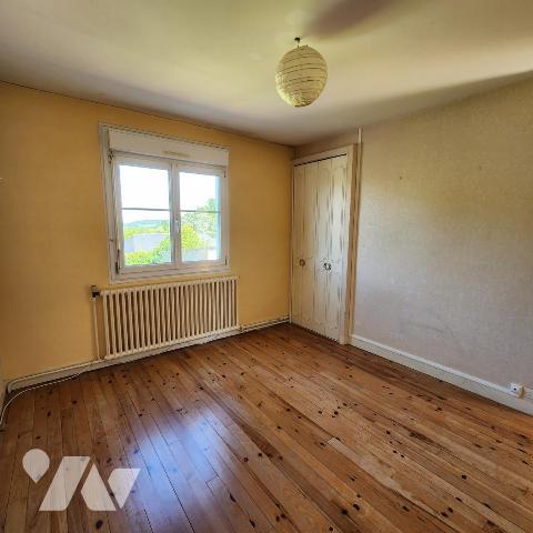 Maison mitoyenne  à LA FERTE BERNARD