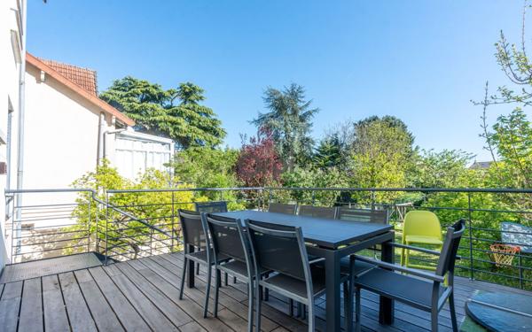 Maison à vendre    5 pièces •  Champigny-sur-Marne