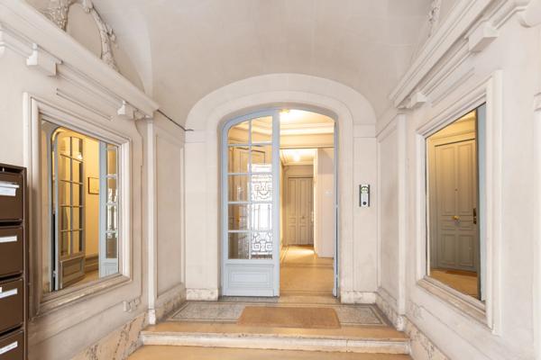 Appartement Paris 18e - LAMARCK / DAMRÉMONT