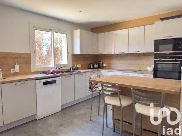 Maison à vendre 6 pièces 160 m² Domazan