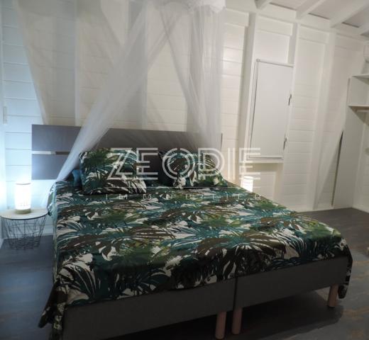 Saint-François (97118) Exclusivite ZEOPIE Immobilier : bungalow 2 chambres avec terrasse privative dans petite copropriété avec pisci