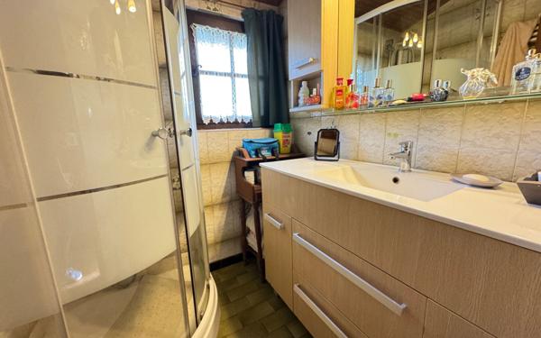 Maison à vendre    4 pièces • 76,80 m2 Vitrolles