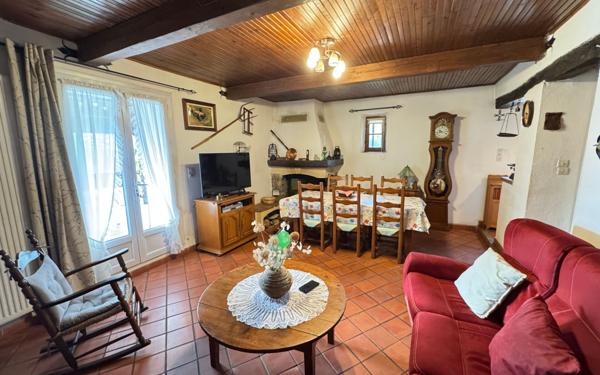 Maison à vendre    4 pièces • 76,80 m2 Vitrolles