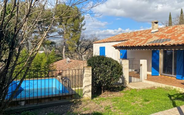 Maison à vendre    5 pièces • 114 m2 Aubagne
