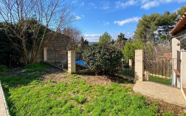 Maison à vendre    5 pièces • 114 m2 Aubagne