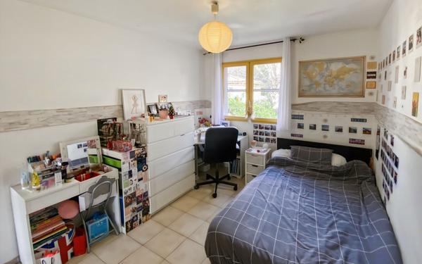 Maison à vendre    5 pièces • 114 m2 Aubagne