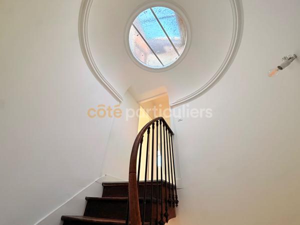 Vente
                ImmeubleBlere (37150)