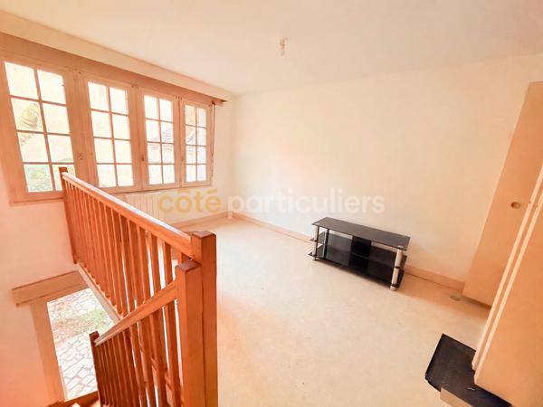 Vente
                ImmeubleBlere (37150)