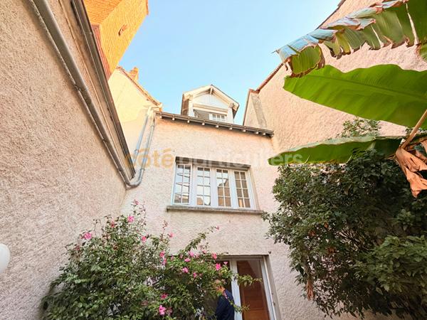 Vente
                ImmeubleBlere (37150)