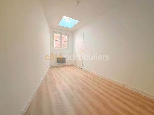 Vente
                ImmeubleBlere (37150)