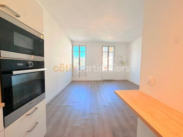 Vente
                ImmeubleBlere (37150)