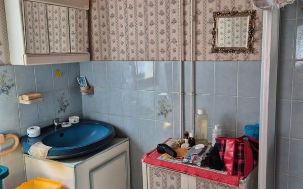 Maison à vendre    2 pièces •  Châteauneuf-Val-de-Bargis