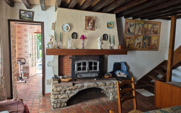 Maison à vendre    2 pièces •  Châteauneuf-Val-de-Bargis