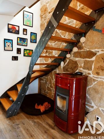 Maison à vendre 6 pièces 155 m² Saint-Beauzély