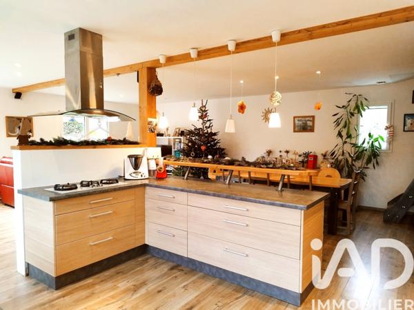 Maison à vendre 6 pièces 155 m² Saint-Beauzély