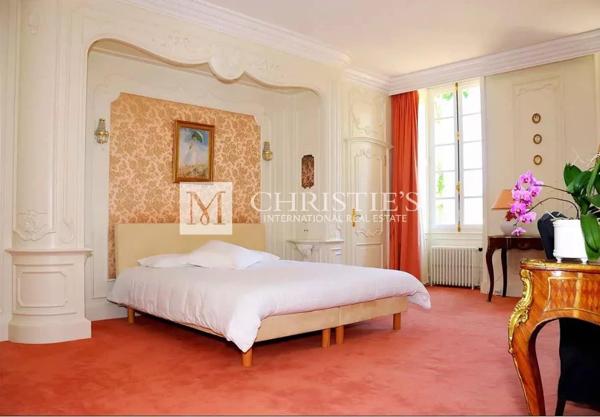 ANGOULEME – MAGNIFIQUE PROPRIETE DANS UN CADRE UNIQUE