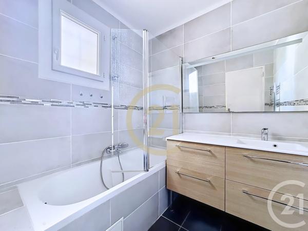 Maison à vendre  4 pièces - 95,46 m 2   FOS SUR MER  - 13