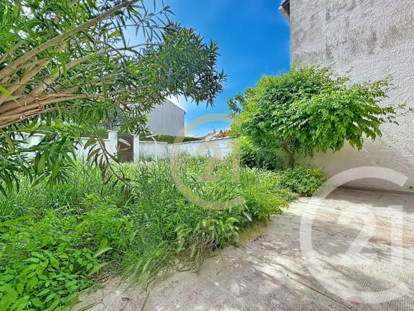 Maison à vendre  4 pièces - 95,46 m 2   FOS SUR MER  - 13
