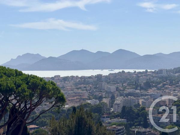 Appartement F3 à vendre  3 pièces - 71,13 m 2   LE CANNET  - 06