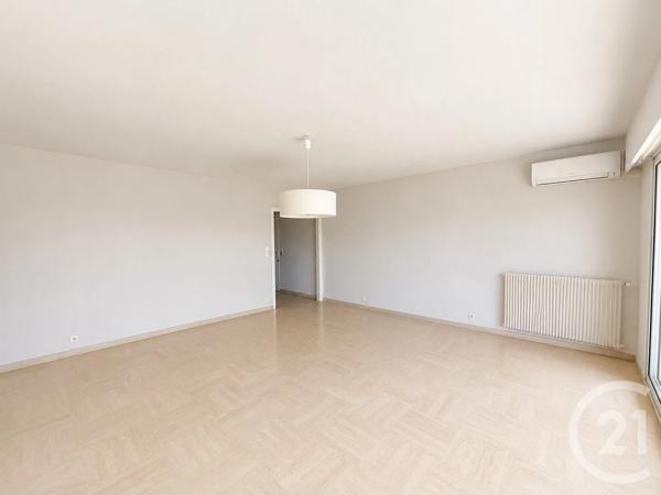 Appartement F3 à vendre  3 pièces - 71,13 m 2   LE CANNET  - 06
