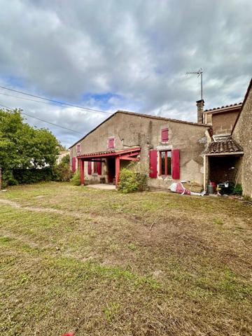 Charmante maison en pierre au cœur d’un hameau paisible