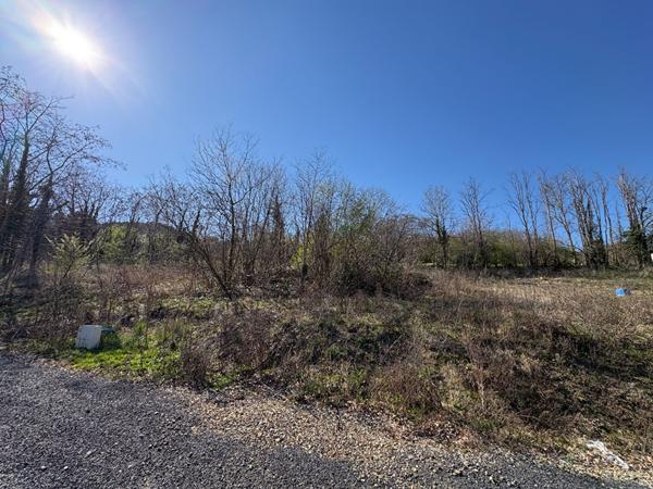 Terrain Nohanent 674 m2