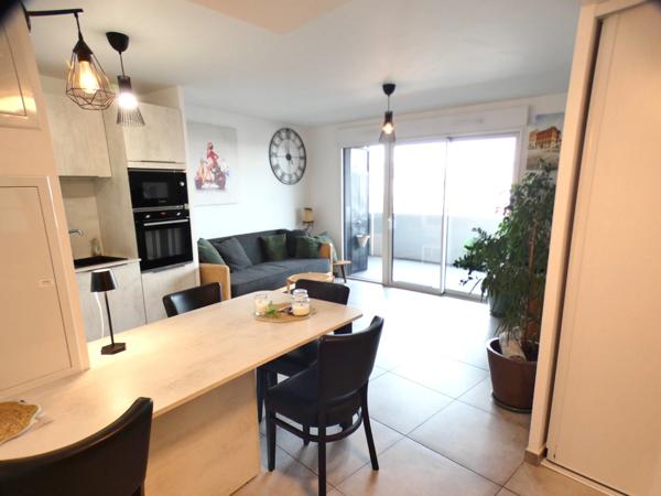 Centre Port. Appartement 3 pièces 57 m²
