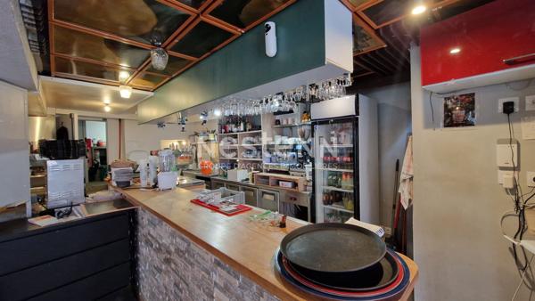 À VENDRE Commerce Bar / Pizzeria / Restaurant avec Licence IV Brantôme en Périgord