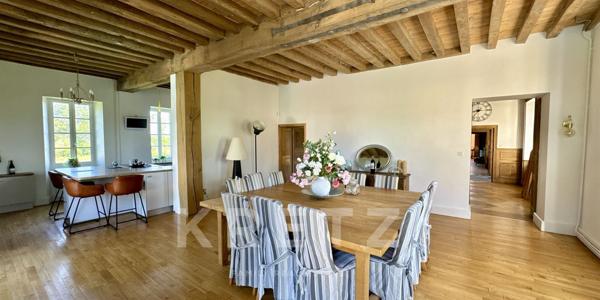 Maison de campagne rénovée avec piscine