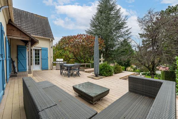 Maison Seraincourt , 6 chambres, 250 m² habitables, 2770 m² parcelle, piscine