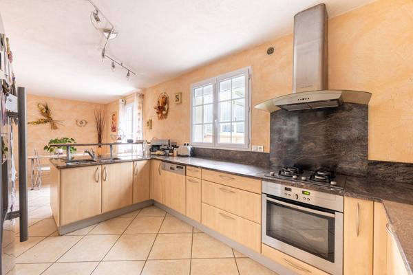 Maison Seraincourt , 6 chambres, 250 m² habitables, 2770 m² parcelle, piscine