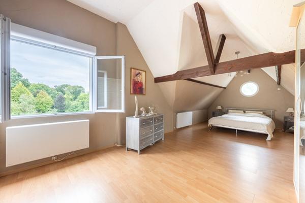 Maison Seraincourt , 6 chambres, 250 m² habitables, 2770 m² parcelle, piscine