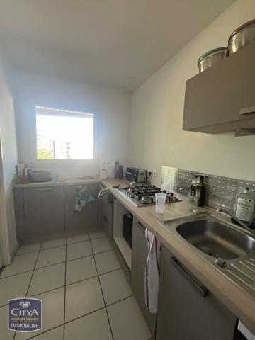 Appartement à louer 2 pièces 49.16m² La Madeleine (59110)