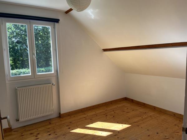 Belle maison familiale 12 pièces, 7 chambres, avec grand jardin et piscine