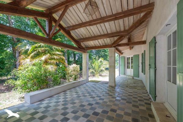 Maison à vendre 700 000 € La Tremblade 9 p 250 m² DPE B