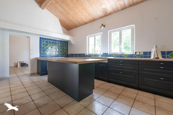 Maison à vendre 700 000 € La Tremblade 9 p 250 m² DPE B