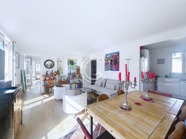 Paris (75005) 5E ETAGE BALCON, ASCENSEUR, VUE DEGAGEE, DPE D