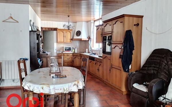 Appartement à vendre    3 pièces • 80,12 m2 Mamers