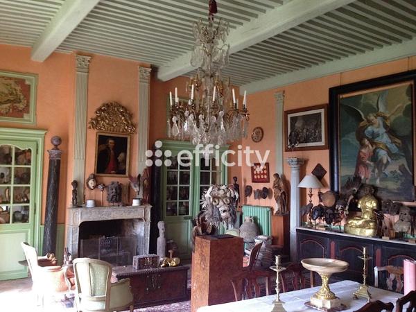 Immeuble 18 pièces - 840 m²